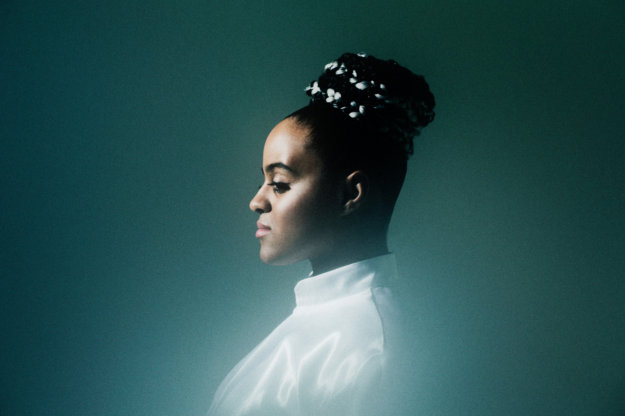Watch: Seinabo Sey – Younger (Live In Stockholm)