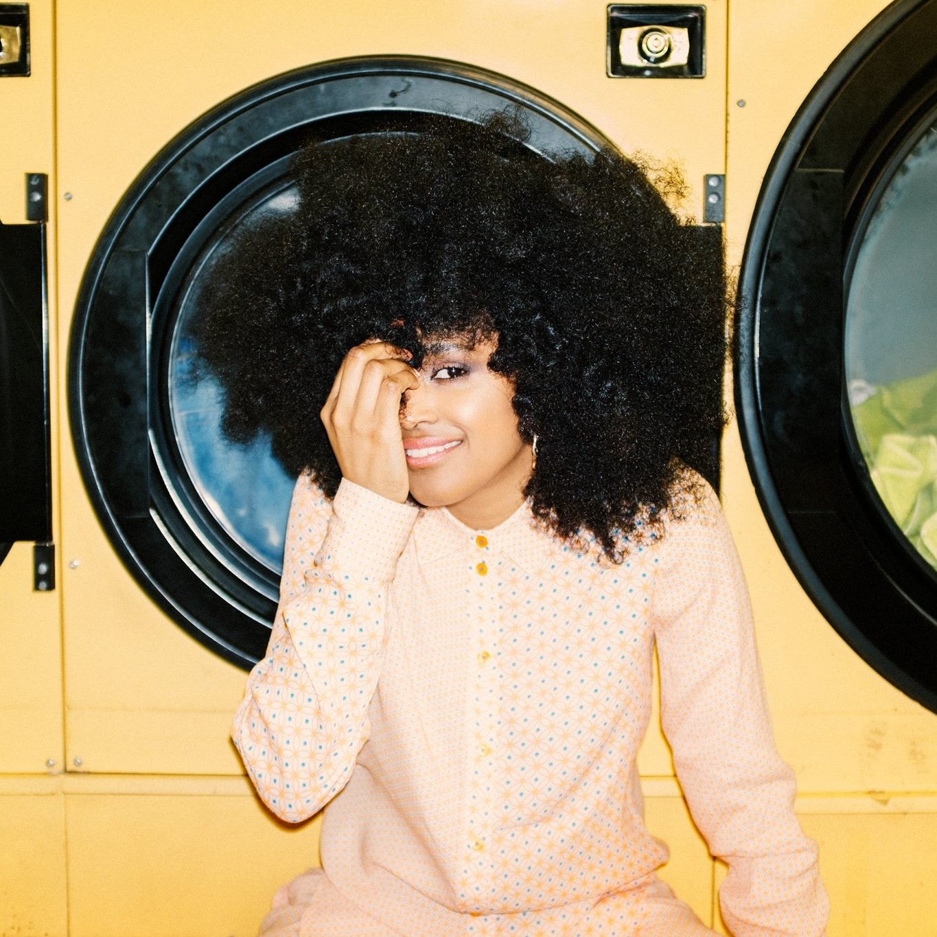 Listen: Iris Gold – Roll It Out